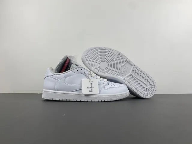 Nike Air Force 1 White Lifestyle Sneakers 13