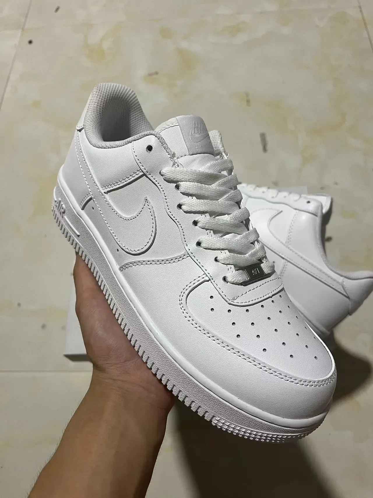 Nike Air Force 1 White Lifestyle Sneakers 2