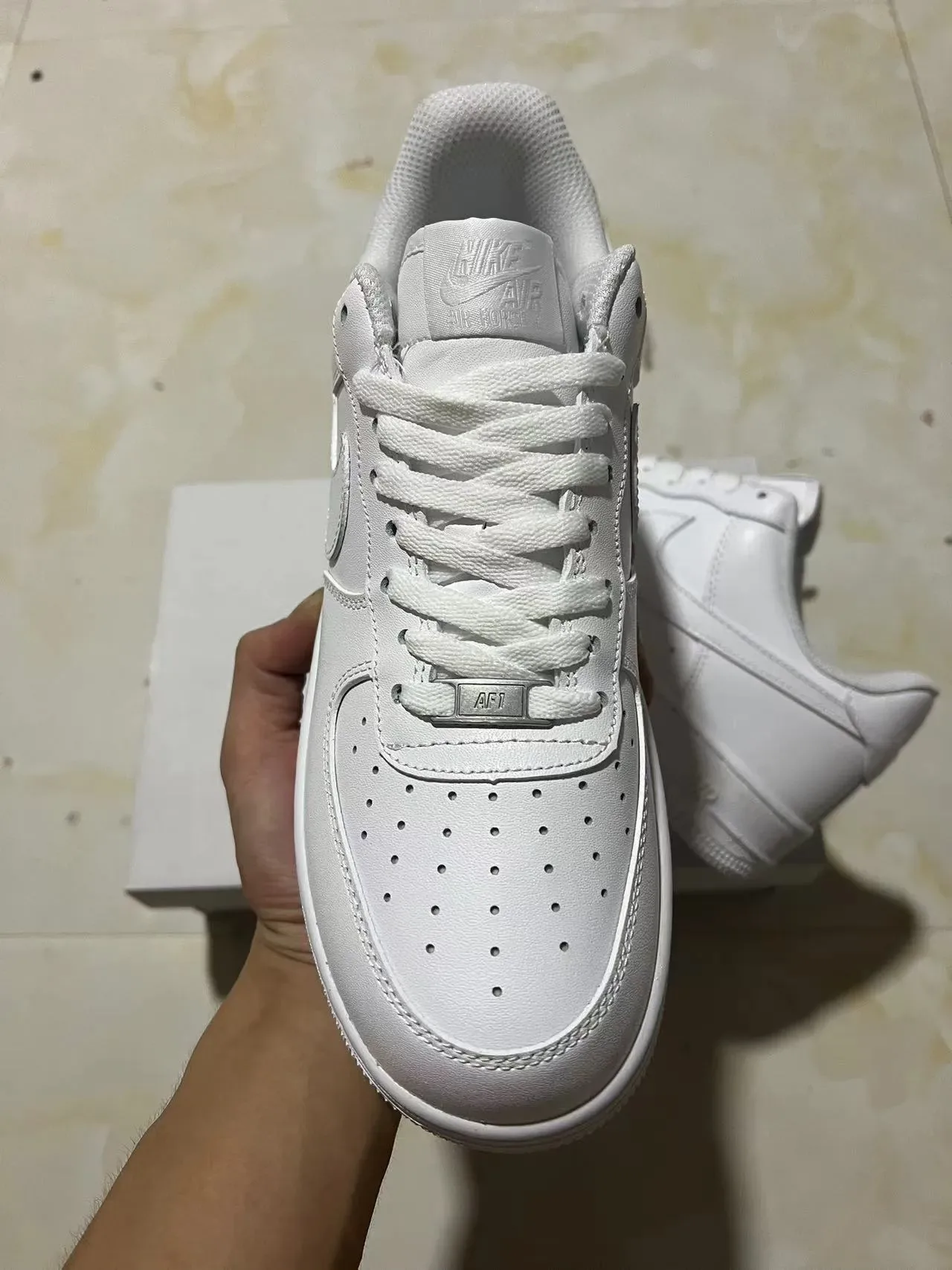 Nike Air Force 1 White Lifestyle Sneakers 3