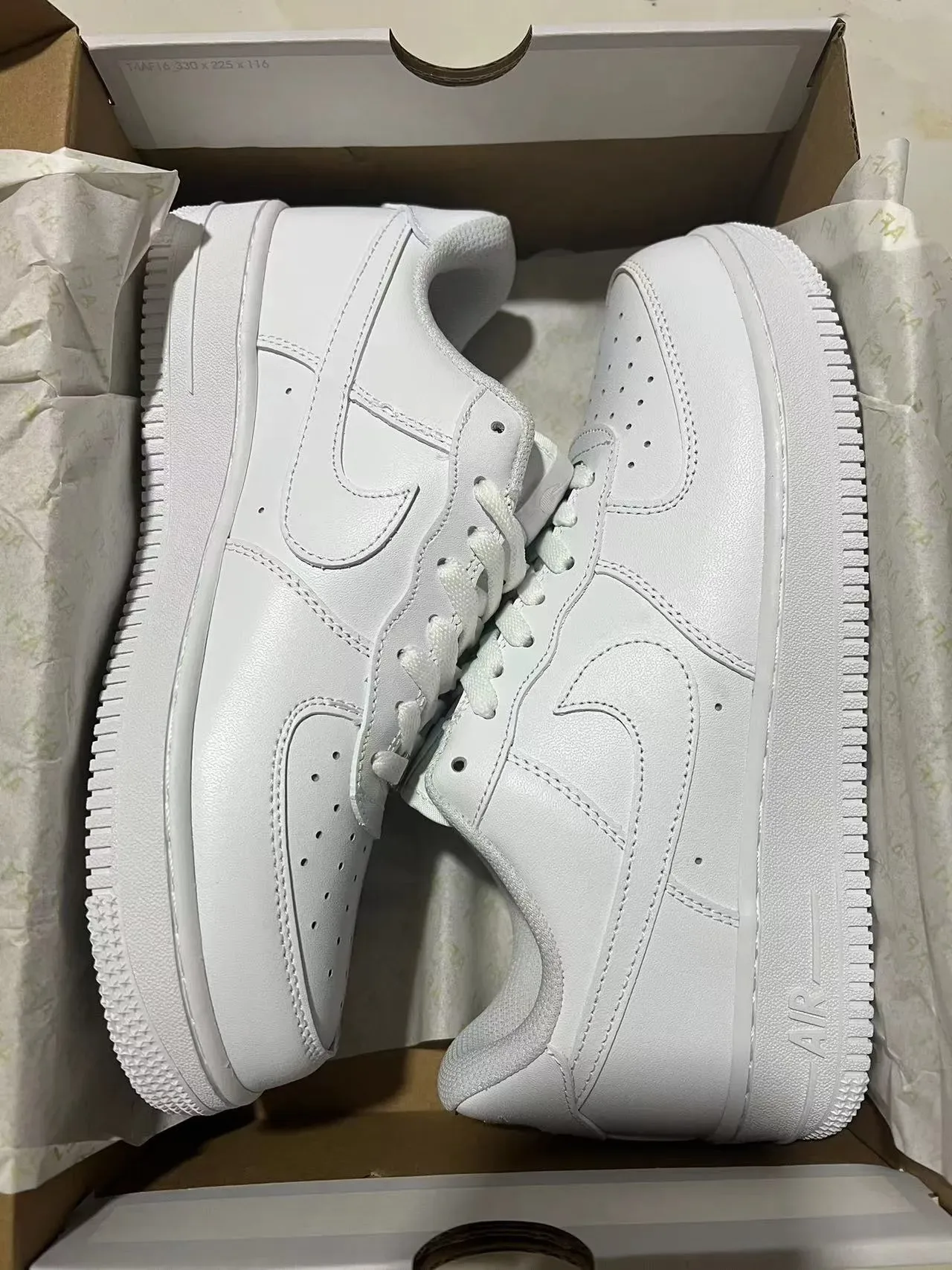 Nike Air Force 1 White Lifestyle Sneakers 9