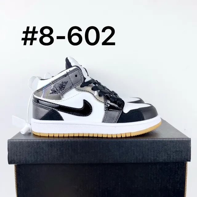 Nike Air Jordan 1 Black White Gum Basketball Shoes 3