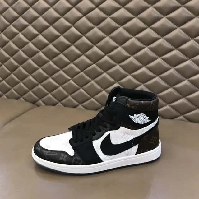 Nike Air Jordan 1 High Monogram Print Black White Basketball Shoes 5