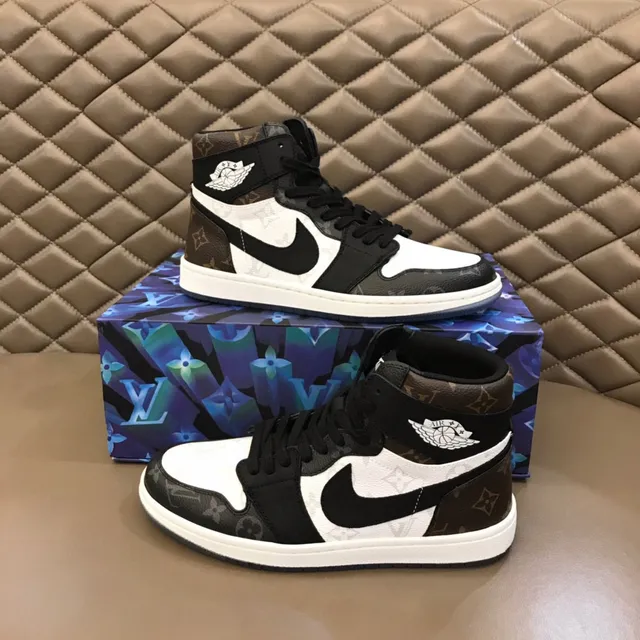 Nike Air Jordan 1 High Monogram Print Black White Basketball Shoes 7