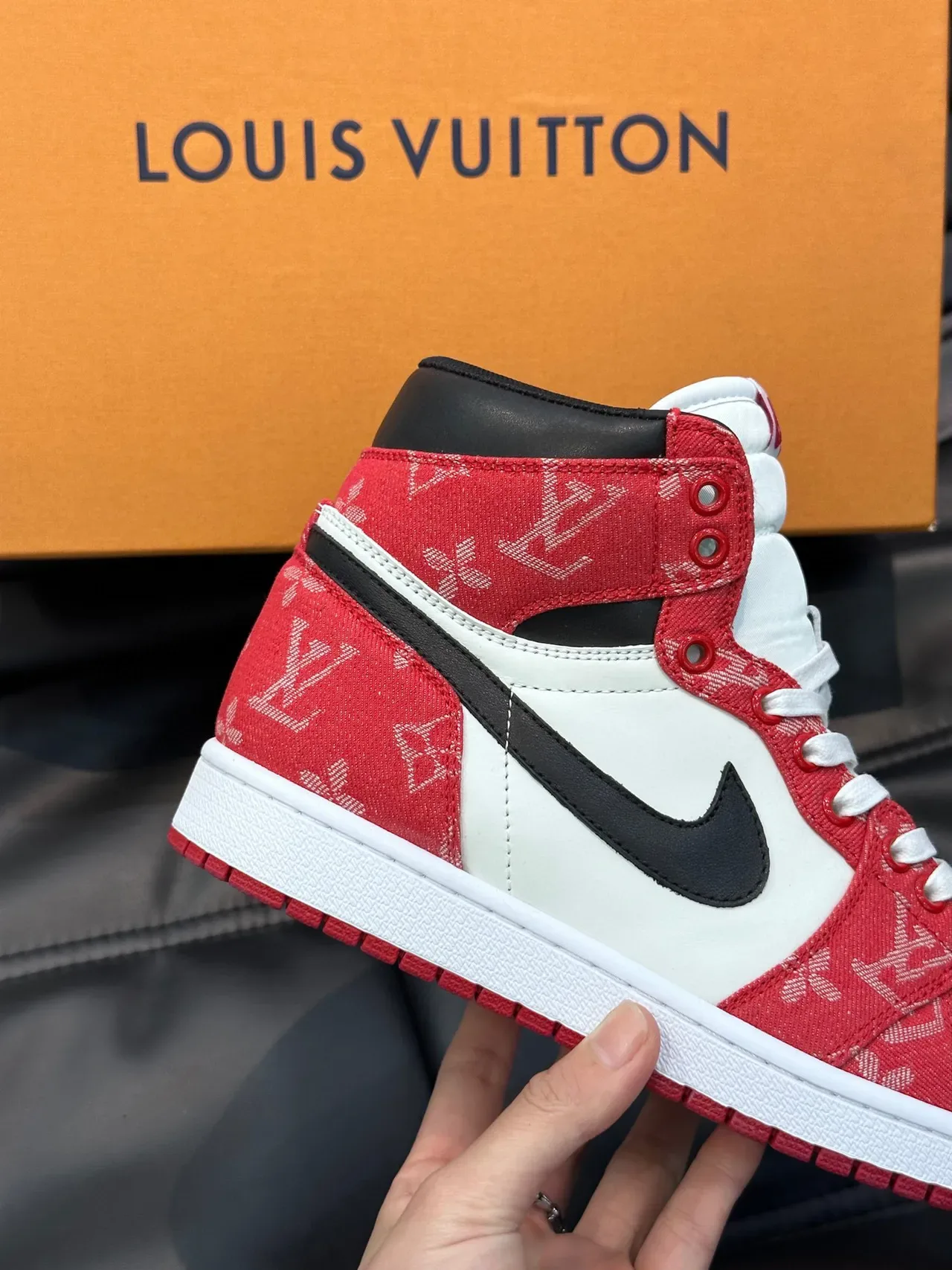 Nike Air Jordan 1 High Monogram Red White Black Basketball Shoes 4