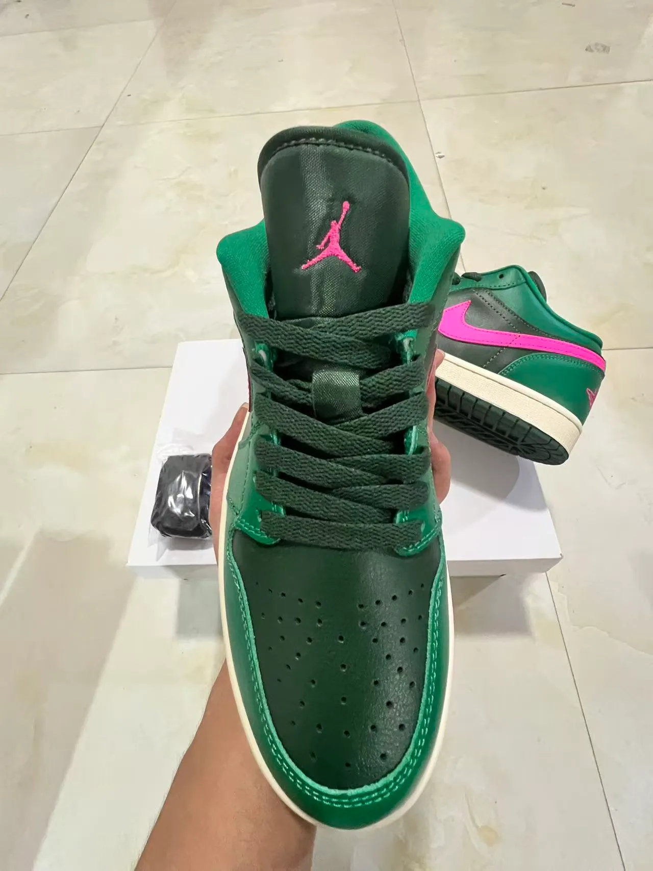 Nike Air Jordan 1 Low Green Pink Lifestyle Sneakers 3