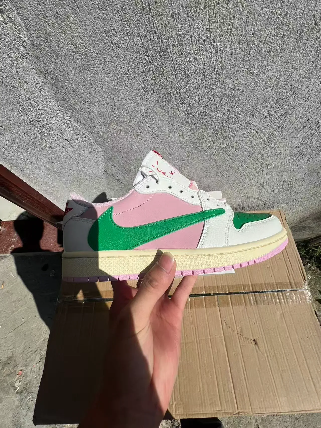 Nike Air Jordan 1 Low Pink Green Color-Blocked Lifestyle Sneakers 7