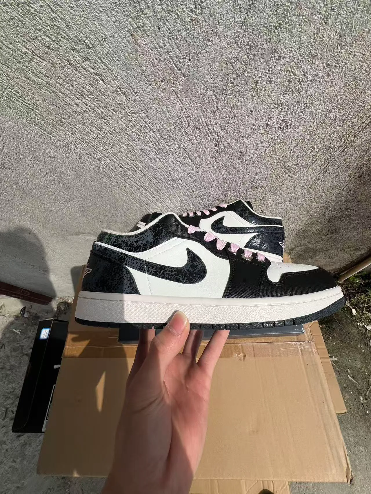 Nike Air Jordan 1 Low Speckled Black White Pink Lifestyle Sneakers 7