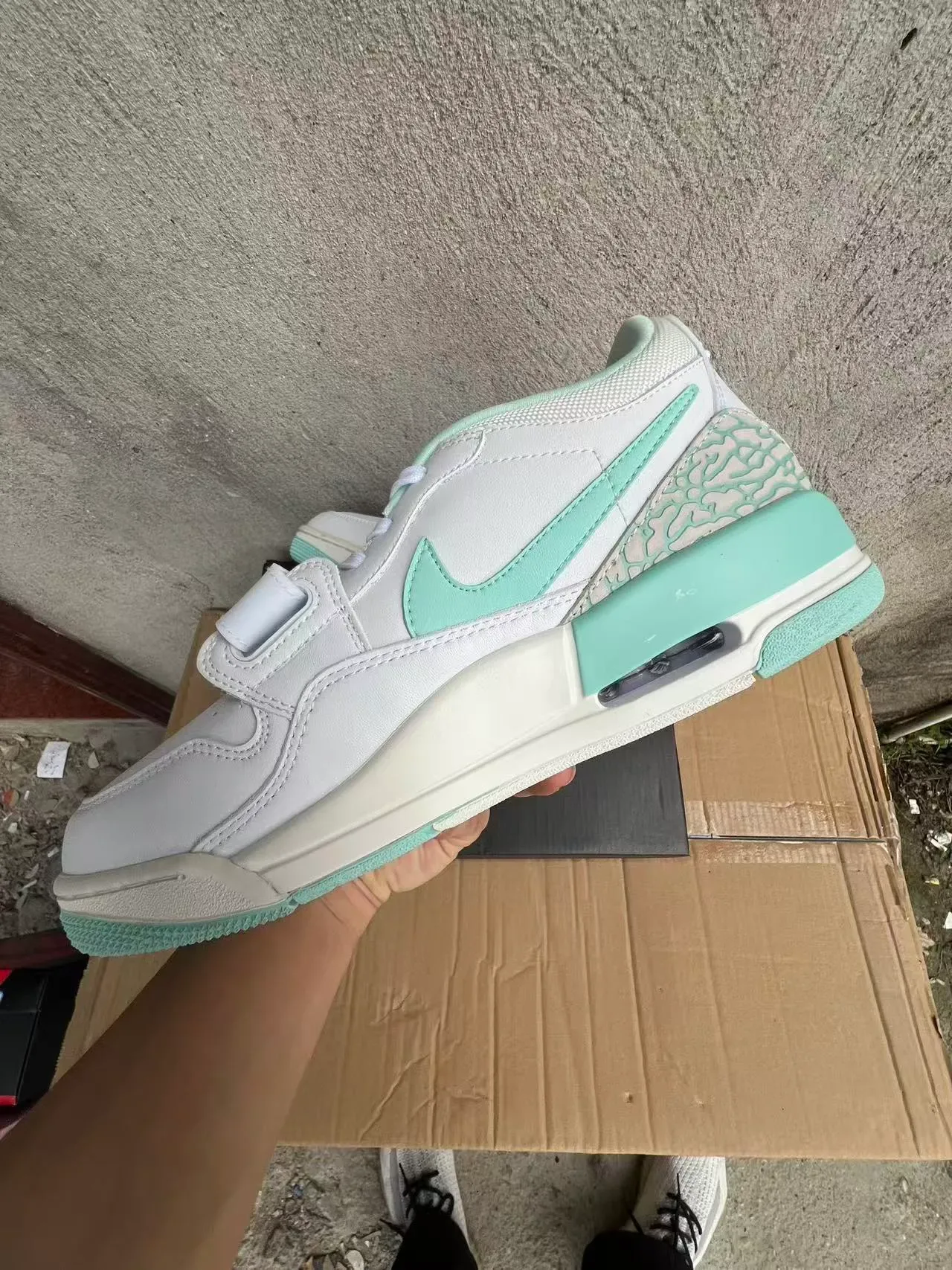 Nike Air Jordan Legacy 312 Blanc Vert Menthe Imprimé Éléphant Sneakers Lifestyle 5