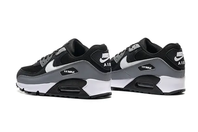 Nike Air Max 90 Preto Cinza Branco tênis lifestyle 3