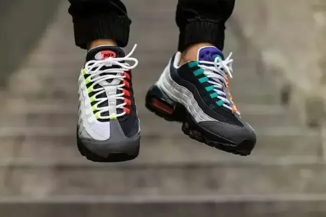 Nike Air Max 95 Gray Black Volt Lifestyle Sneakers 2