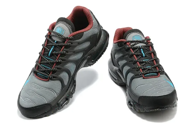 Nike Air Max Plus Black Gray Cyan Red Lifestyle Sneakers 3