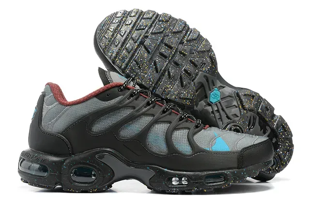 Nike Air Max Plus Black Gray Cyan Red Lifestyle Sneakers 5