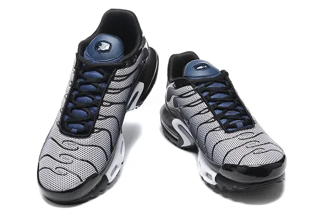 Nike Air Max Plus Black Red Blue Lifestyle Sneakers 12