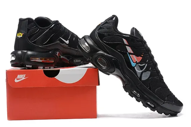 Nike Air Max Plus Black Red Blue Lifestyle Sneakers 20