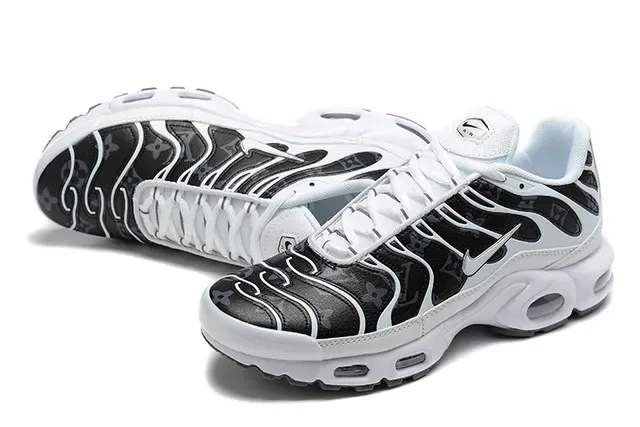 Nike Air Max Plus Monogram Brown Black Lifestyle Sneakers 16