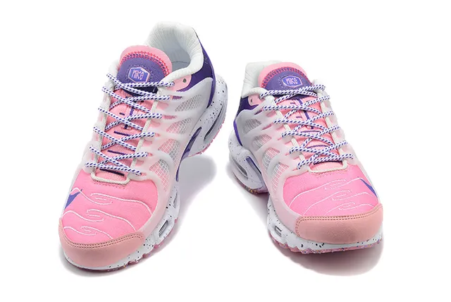 Nike Air Max Plus Pink Purple Speckled Lifestyle Sneakers 3