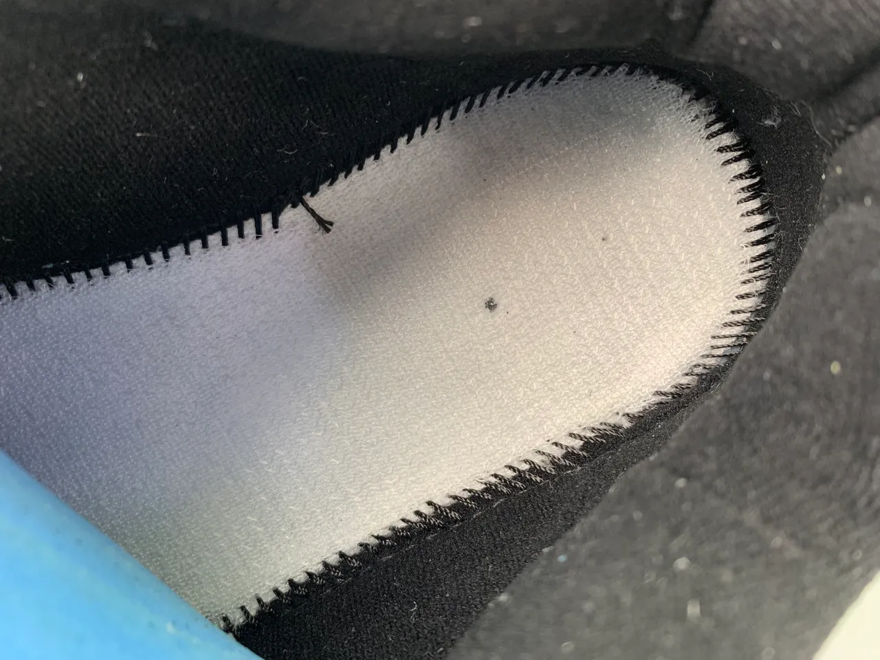 Nike Air Monarch IV Black Lifestyle Sneakers 2