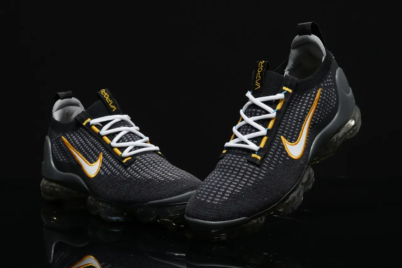 Nike Air VaporMax Flyknit 3 Black Gold White Lifestyle Sneakers 3