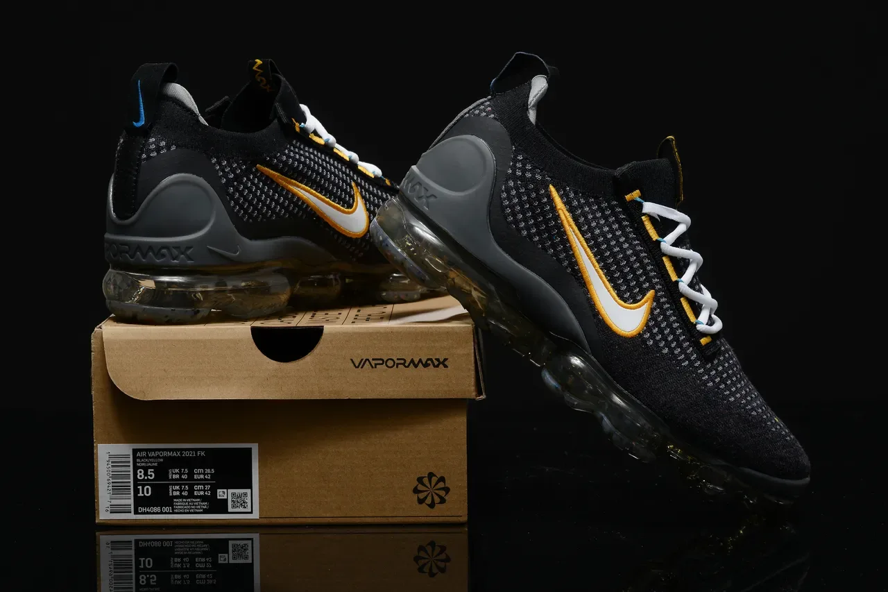 Nike Air VaporMax Flyknit 3 Black Gold White Lifestyle Sneakers 9