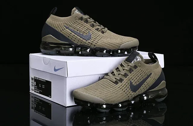 Nike Air VaporMax Flyknit Olive Green Lifestyle Sneakers 9