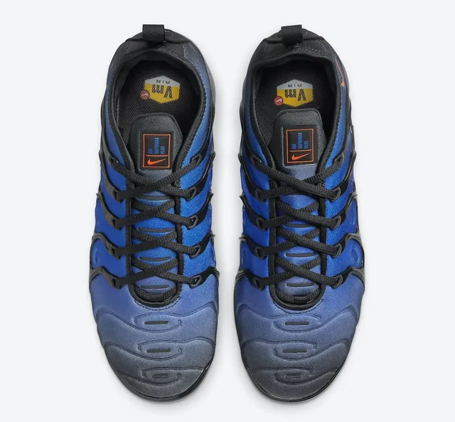 Nike Air VaporMax Plus Black Blue Orange Lifestyle Sneakers 3