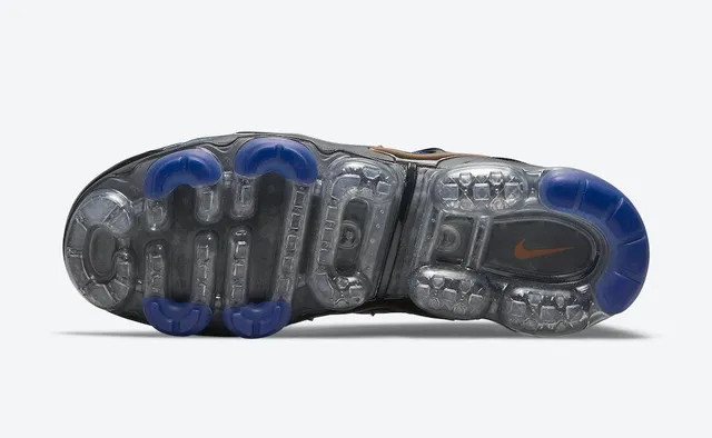 Nike Air VaporMax Plus Black Blue Orange Lifestyle Sneakers 4