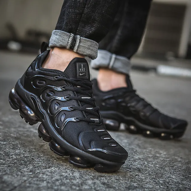 Nike Air VaporMax Plus Black Monochrome Lifestyle Sneakers 2