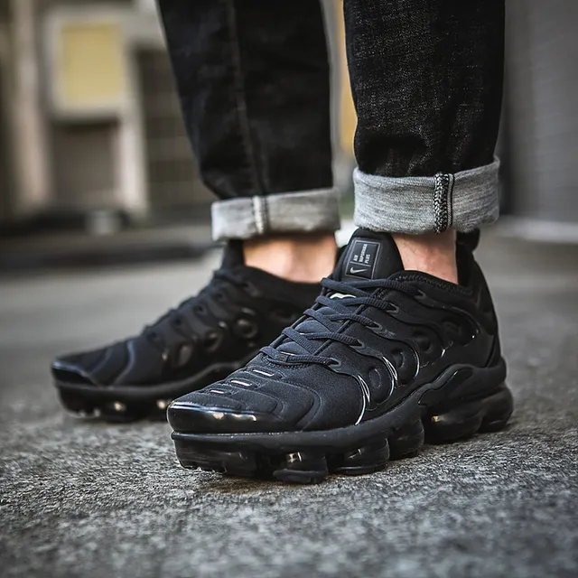 Nike Air VaporMax Plus Black Monochrome Lifestyle Sneakers 6