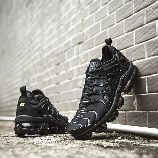 Nike Air VaporMax Plus Black Monochrome Lifestyle Sneakers 9