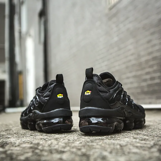 Nike Air VaporMax Plus Black Monochrome Lifestyle Sneakers 14