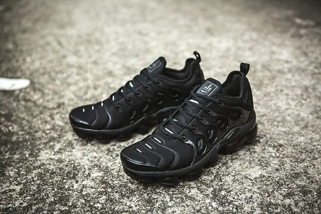 Nike Air VaporMax Plus Black Monochrome Lifestyle Sneakers 15