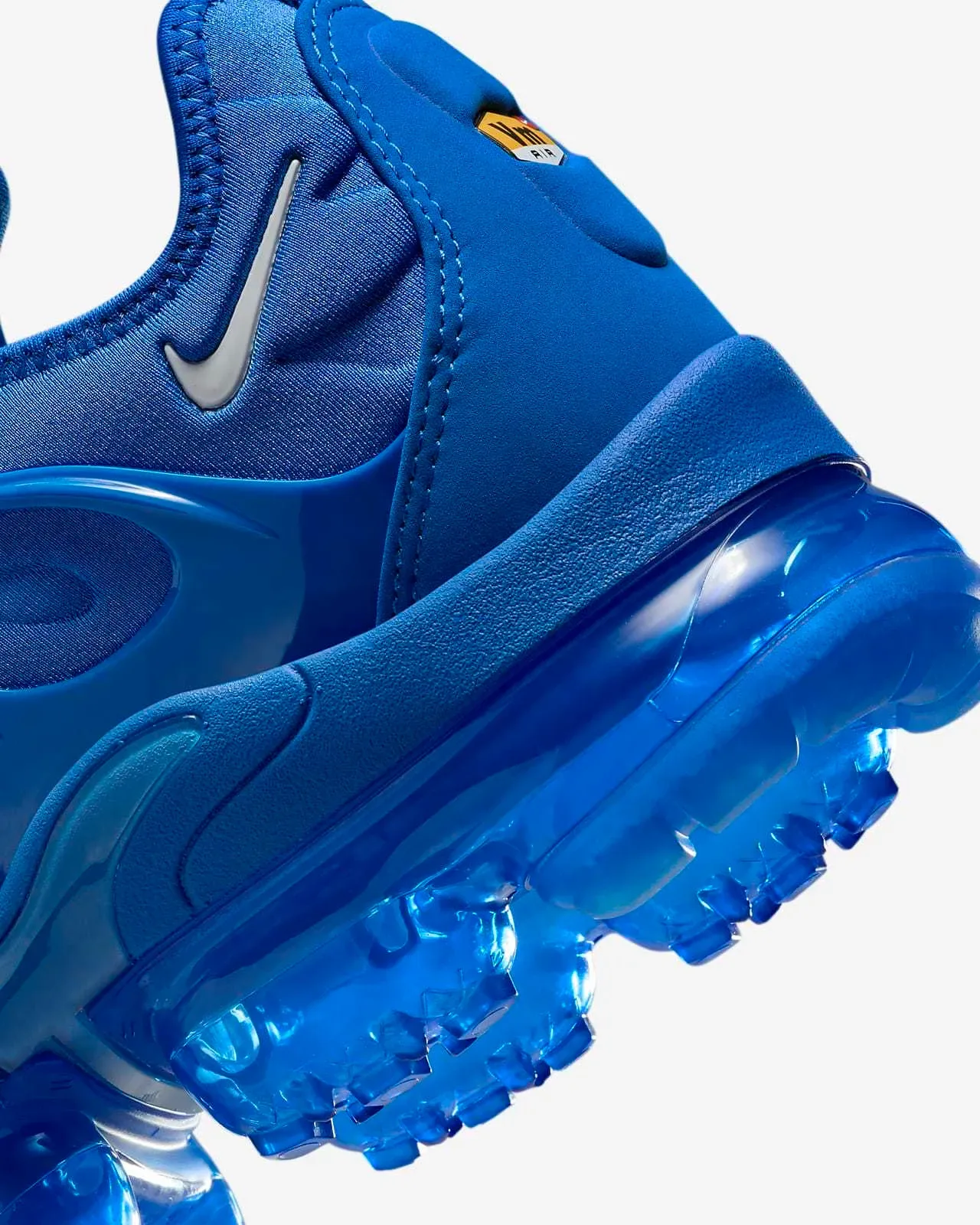 Nike Air VaporMax Plus Monochromatic Blue Lifestyle Sneakers 3
