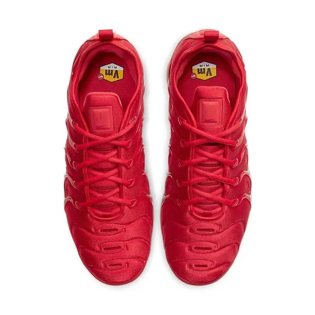 Nike Air VaporMax Plus Monocromatique Rouge Chaussures Lifestyle 4
