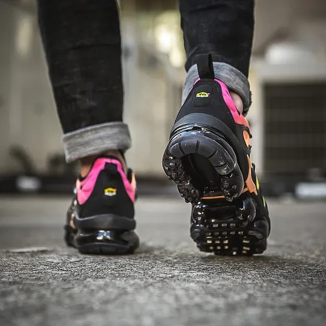Nike Air VaporMax Plus سينيكرز لايف ستايل جراديانت متعدد الألوان 4