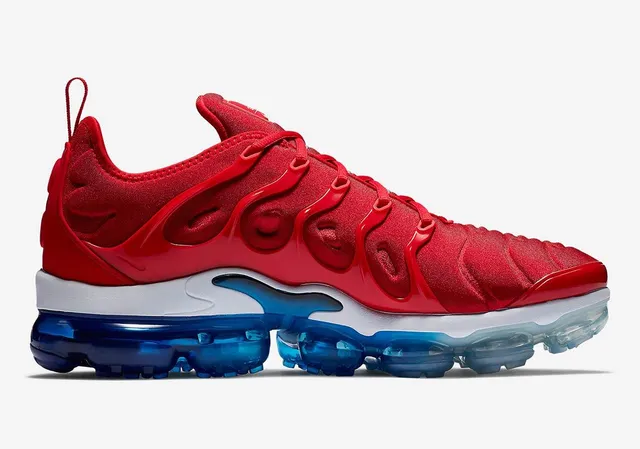 Nike Air VaporMax Plus Red Blue Lifestyle Sneakers 4