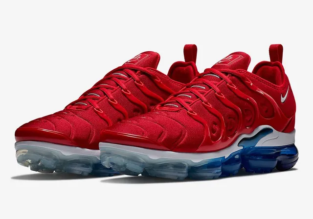 Nike Air VaporMax Plus Red Blue Lifestyle Sneakers 5