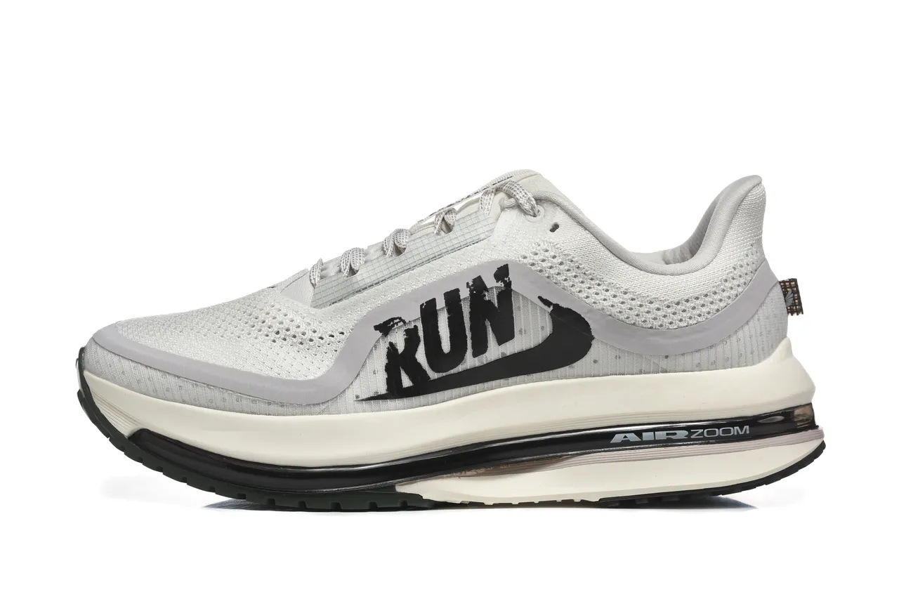 Nike Air Zoom Gray Black Breathable Mesh Upper Visible Unit Running Shoes 7