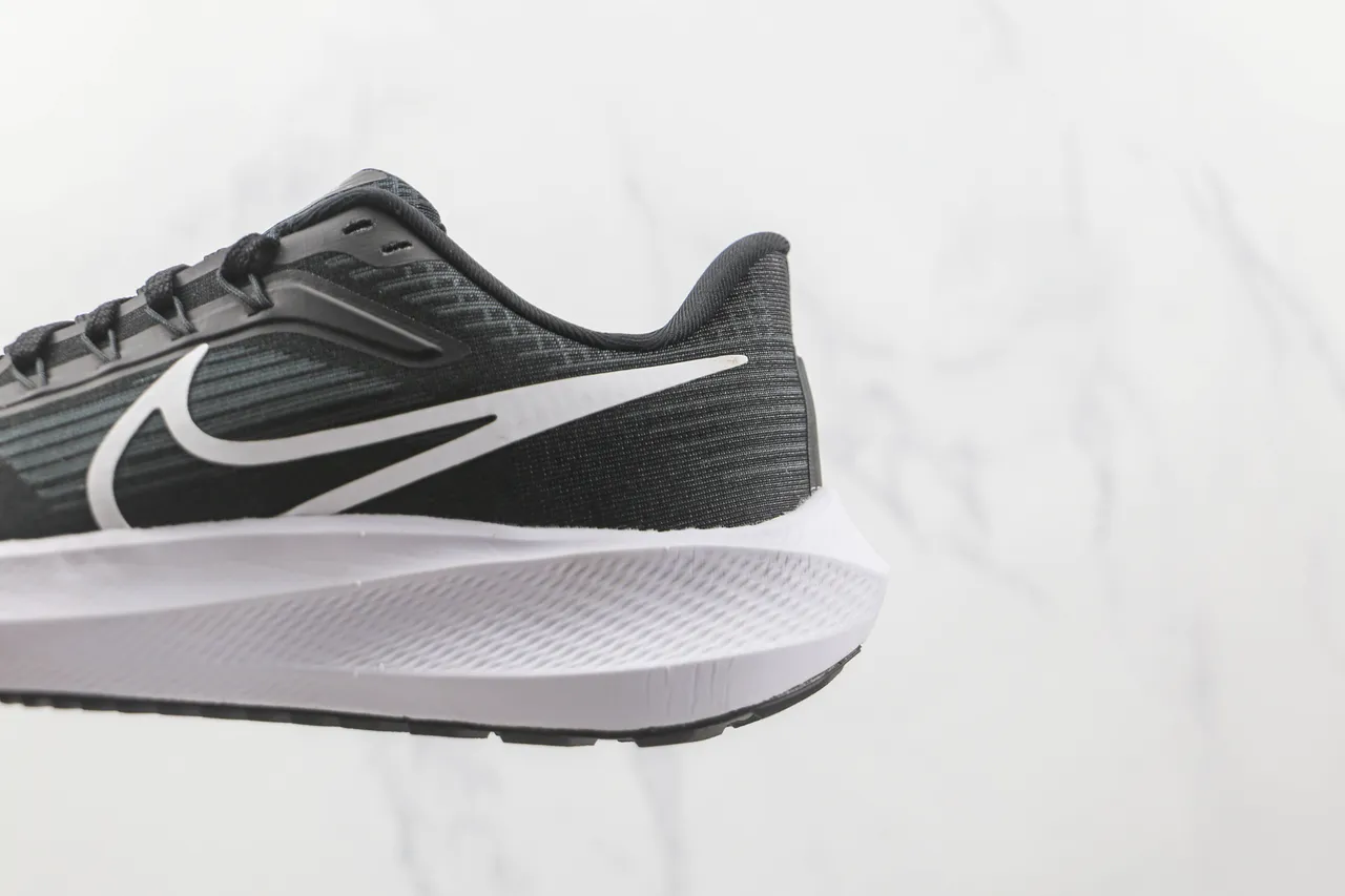 Nike Air Zoom Pegasus Black and White Running Shoes 7