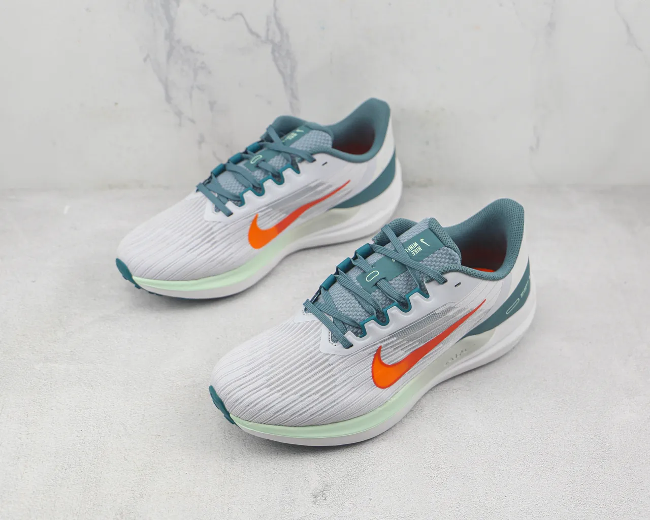 Nike Air Zoom Pegasus Gray Blue Engineered Mesh Upper Horizontal Ribbed Texture Running Shoes 4