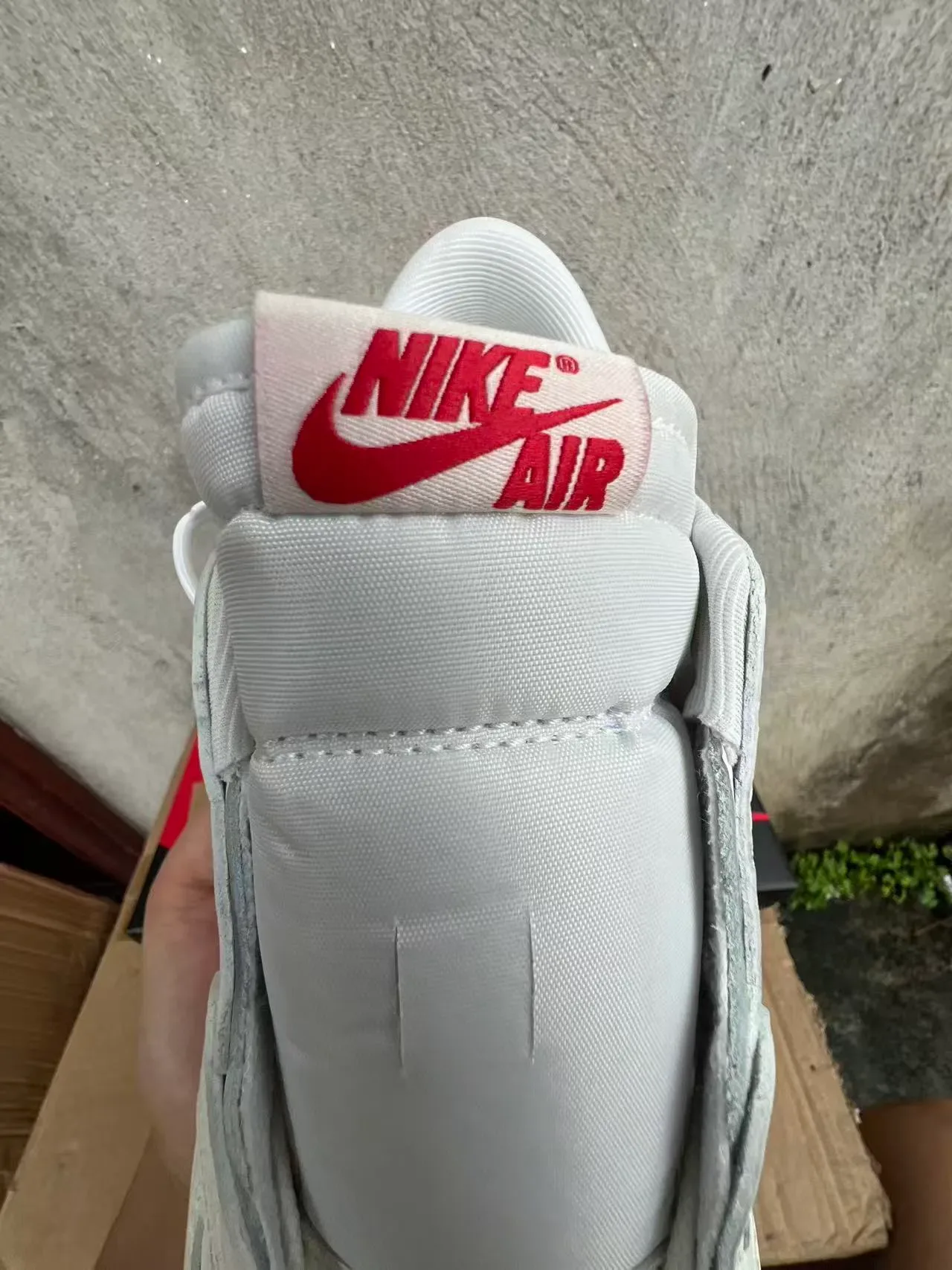 Nike All-White Low-Top Lifestyle Sneakers 4