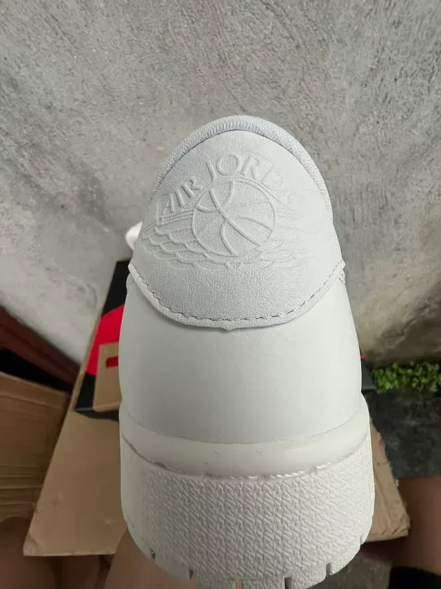 Nike All-White Low-Top Lifestyle Sneakers 8