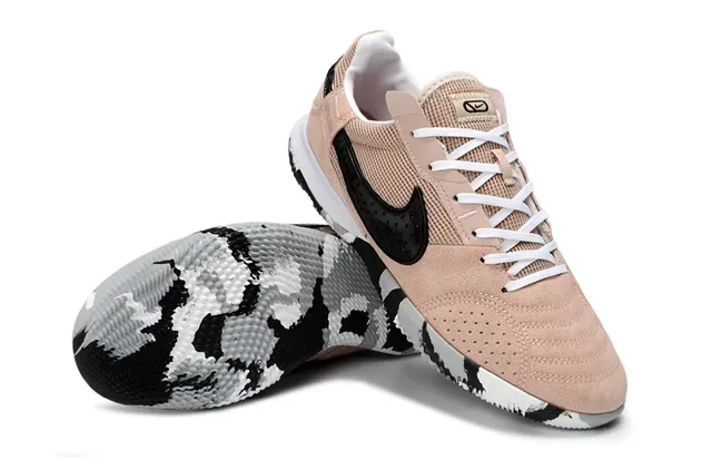 Nike Beige Black Low-Top Perforated Suede-Mesh Upper Sneakers 4