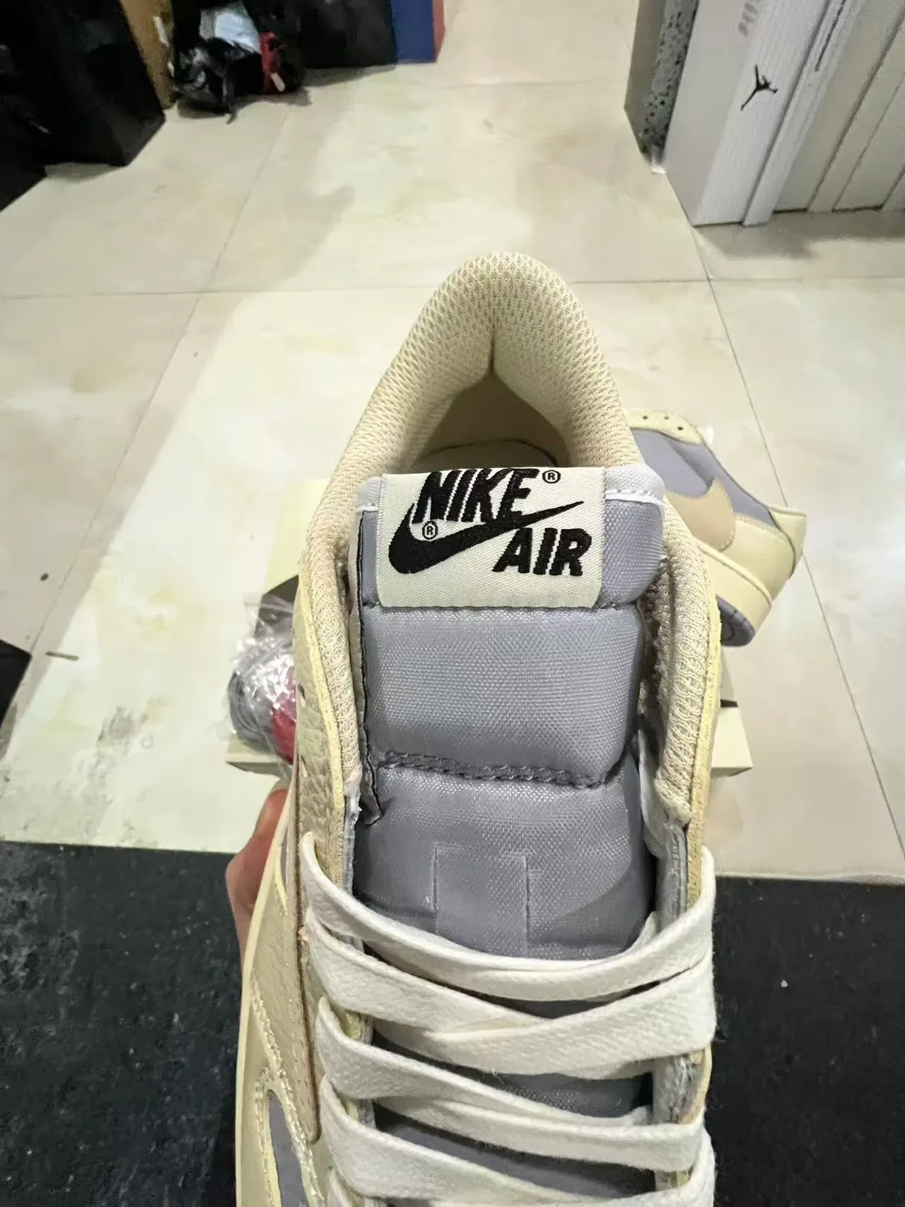 Nike Beige Gray Deconstructed Paneling Two-Tone Lifestyle Sneakers 4
