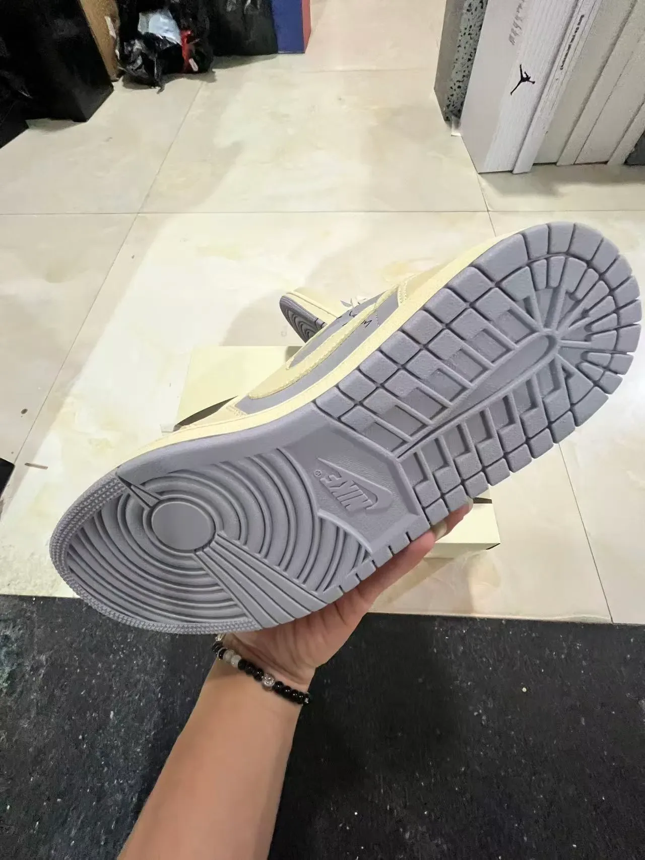 Nike Beige Gray Deconstructed Paneling Two-Tone Lifestyle Sneakers 6