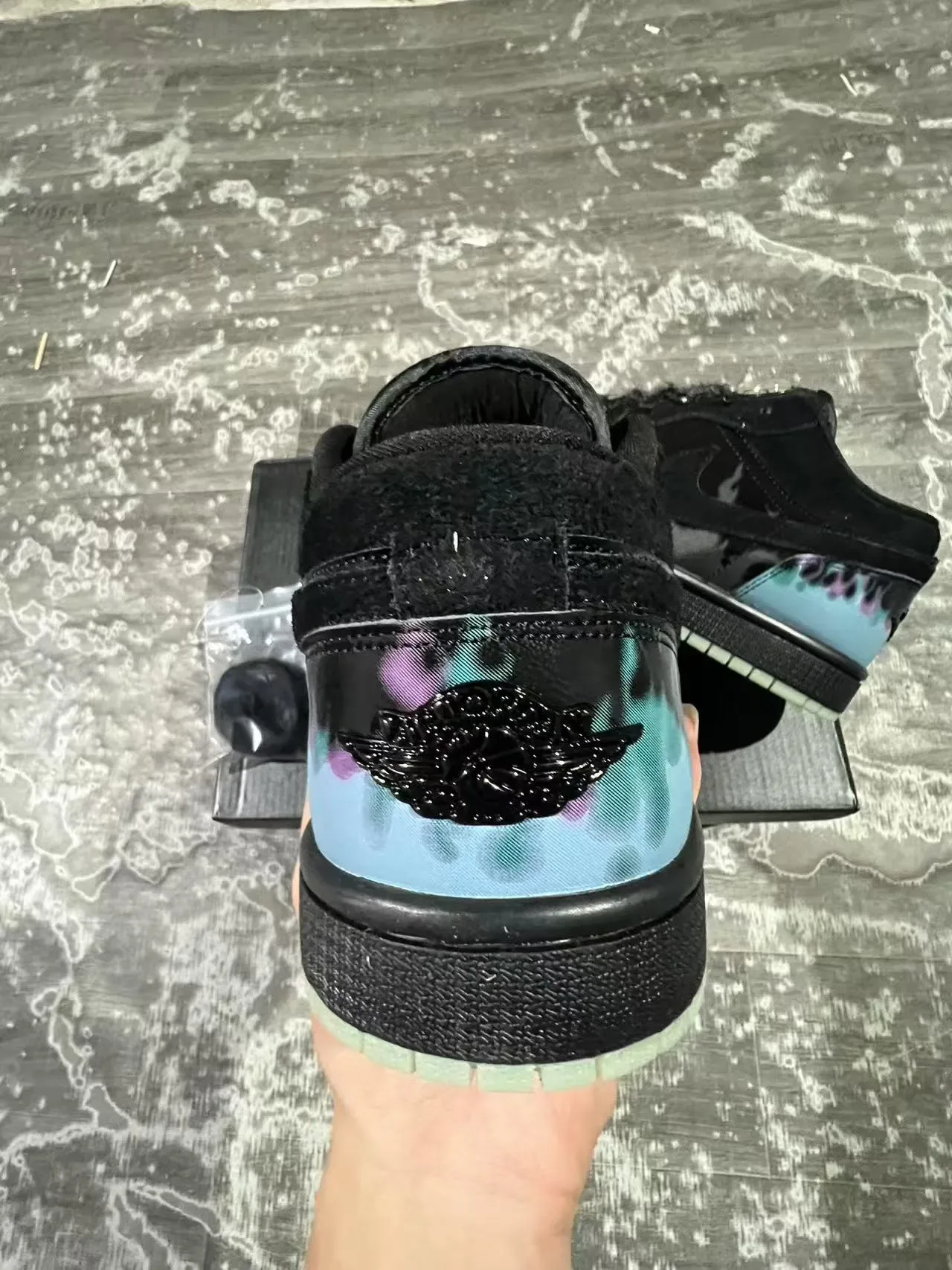 Nike Black Blue Laceless Strap Closure Tie-Dye Flame Print Lifestyle Sneakers 8