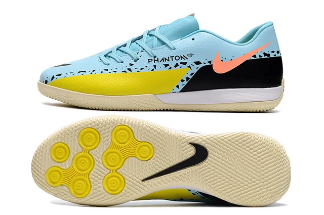 Nike Tênis de futebol indoor preto e marrom, perfil baixo, parte superior sintética, painel de acento de cobre metálico 19