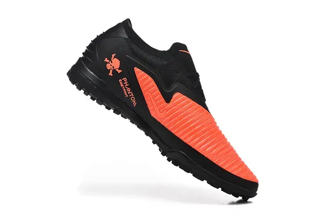 Nike Chaussures de Football Turf Noir Orange Low-Cut Knit Upper Synthetic Overlay Cage 3