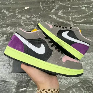 Nike Black Purple Low-Top Silhouette Mixed-Material Upper Lifestyle Sneakers