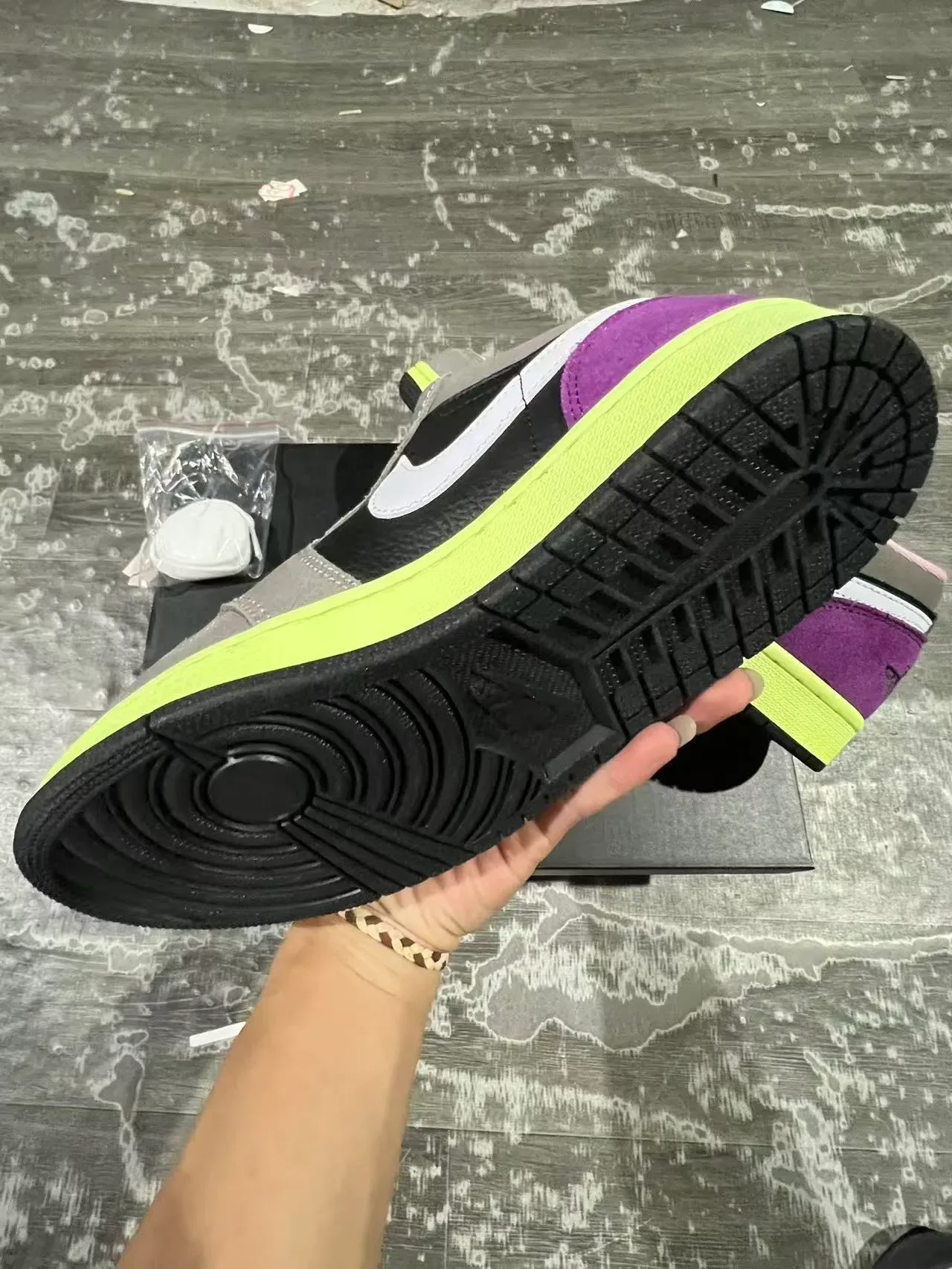 Nike Black Purple Low-Top Silhouette Mixed-Material Upper Lifestyle Sneakers 6