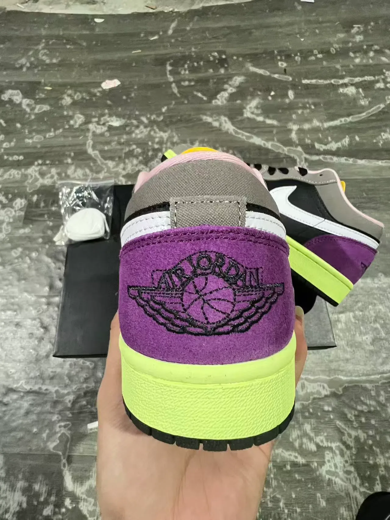 Nike Black Purple Low-Top Silhouette Mixed-Material Upper Lifestyle Sneakers 8